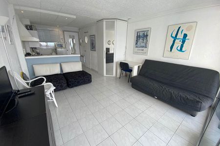 Studio - 24 m² - CAP D'AIL